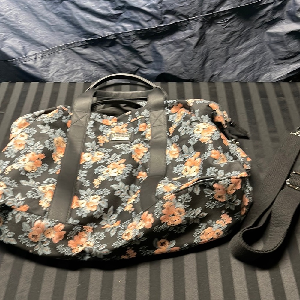 Madden Girl Overnight Tote with strap